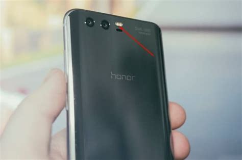 Почему исчез цвет на смартфоне Honor?